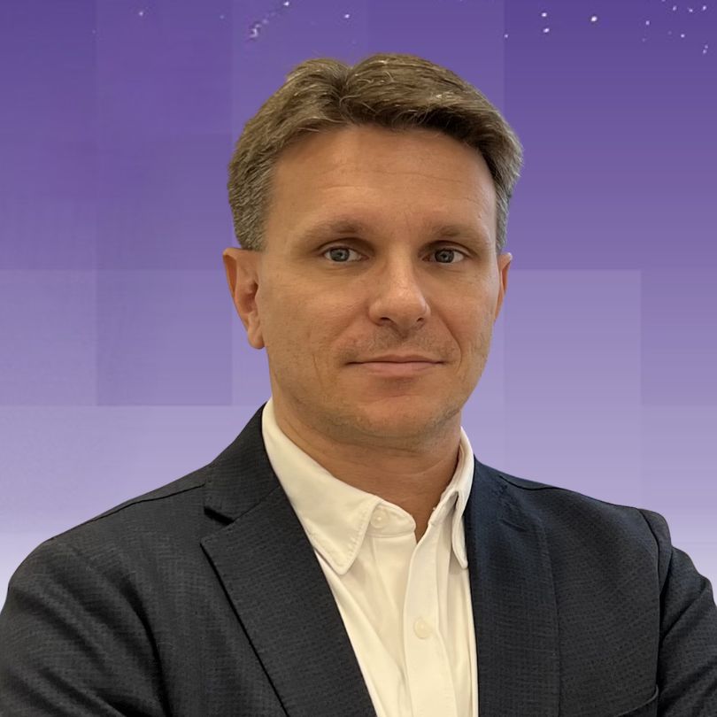 Matjaž Mravljak, direktor
